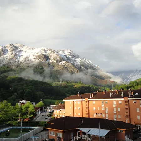 アパート Monsacro 1 *